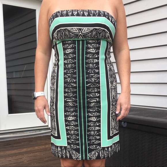 Nicole Miller strapless silk dress. - Picture 3 of 16